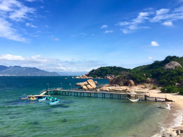 Tổng hợp kinh nghiệm “ăn chơi” tại khu du lịch Sao Biển Ninh Thuận