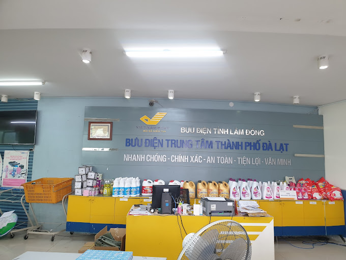 buu-dien-thanh-pho-da-lat-2